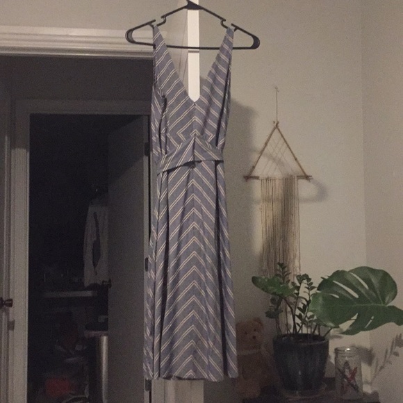 Calf length JCrew dress - Picture 2 of 3